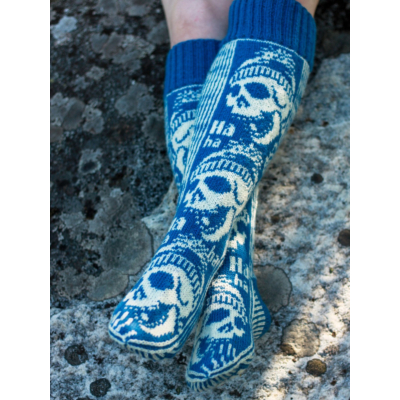 Laughing Skulls (knee length)