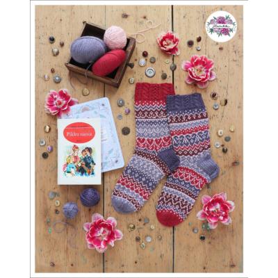 Runotyttö-socks pattern, ENG